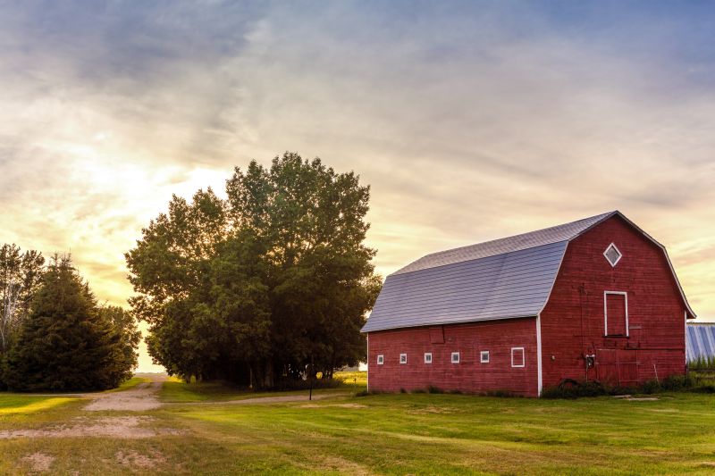 Metal Barn Construction in Conroe, TX
